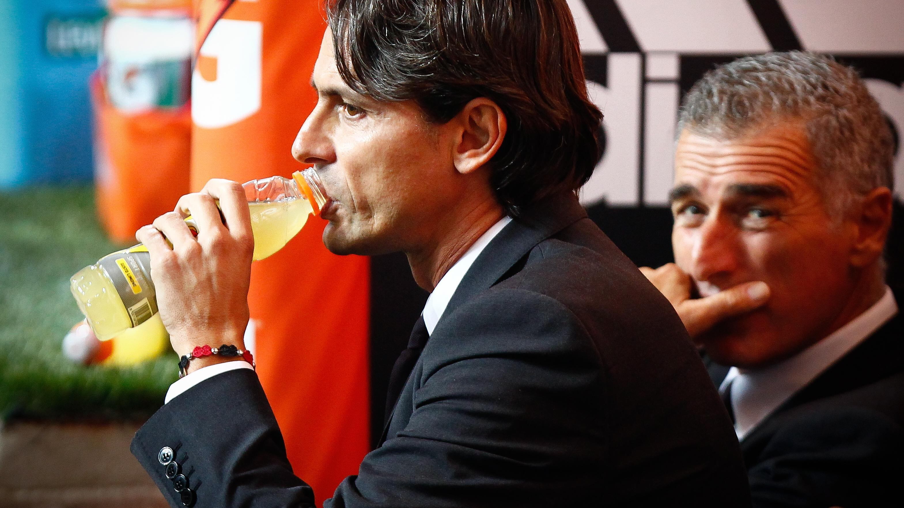 È una serie B colorata di rossonero