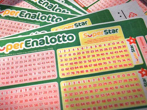 SuperEnalotto, vinti quasi 500mila euro e il Jackpot arriva a 32,2 milioni