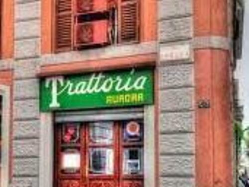 Giornalisti ai fornelli per i poveri