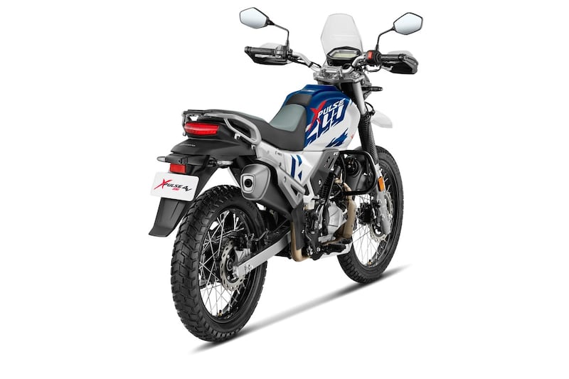 Hero Xpulse 200 4V e Hunk 440 25