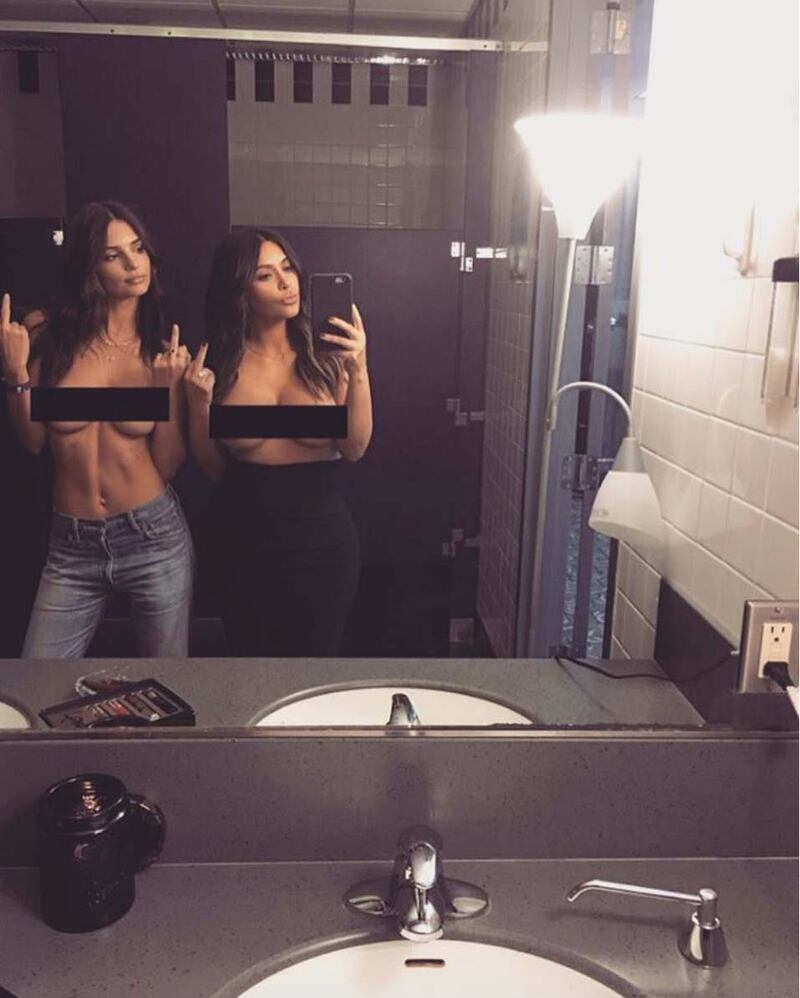 Emily Ratajkowski e Kim Kardashian in topless 2