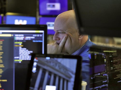 Il panico affonda le Borse. Piazza Affari perde l'11,17%