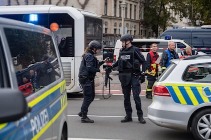 Terrore a Halle, due morti nella sparatoria alla sinagoga 7