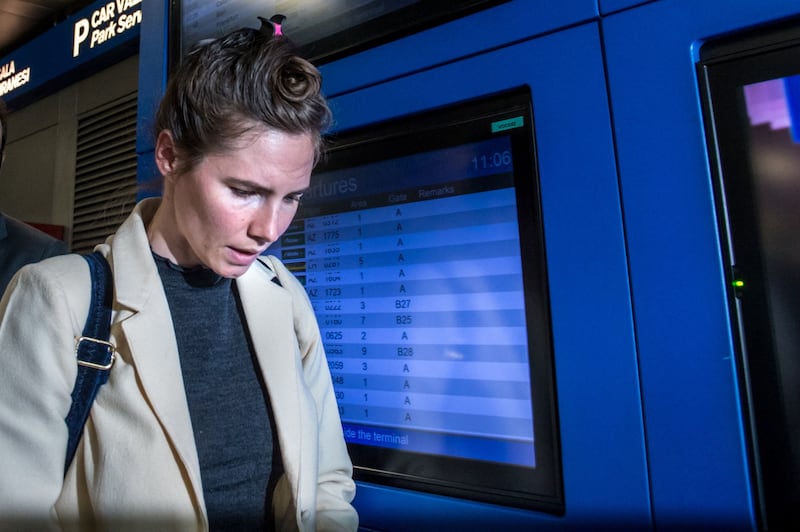 Amanda Knox atterra a Milano: il ritorno in Italia 11