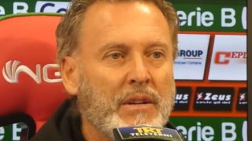"Ci menano e piangiamo": lo show del tecnico della Ternana