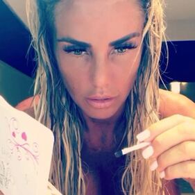 Così le star mostrano tutta la loro bellezza sui social 8