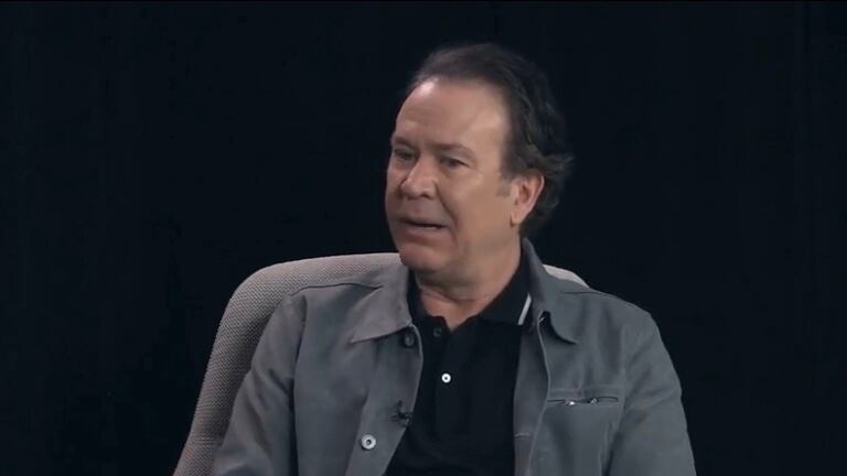 Timothy Hutton si difende dall'accusa di stupro: "Sono vittima di un'estorsione"