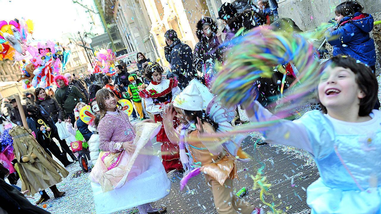 Carnevale, si ride con il clown festival