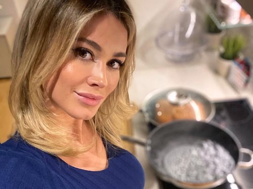 Diletta Leotta ai fornelli, ma ai fan non sfugge un dettaglio