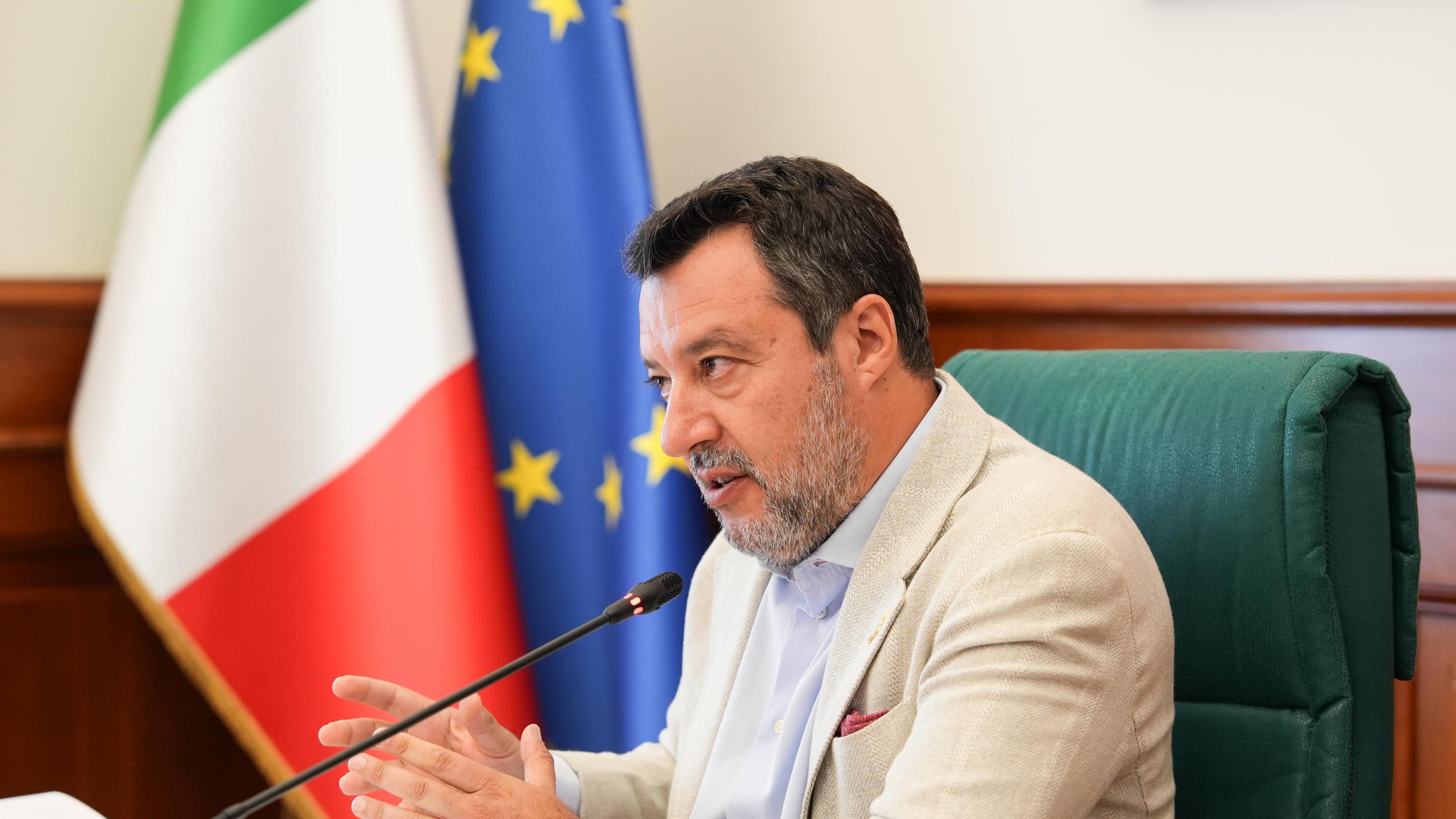 Su Salvini si rischia la "togocrazia"