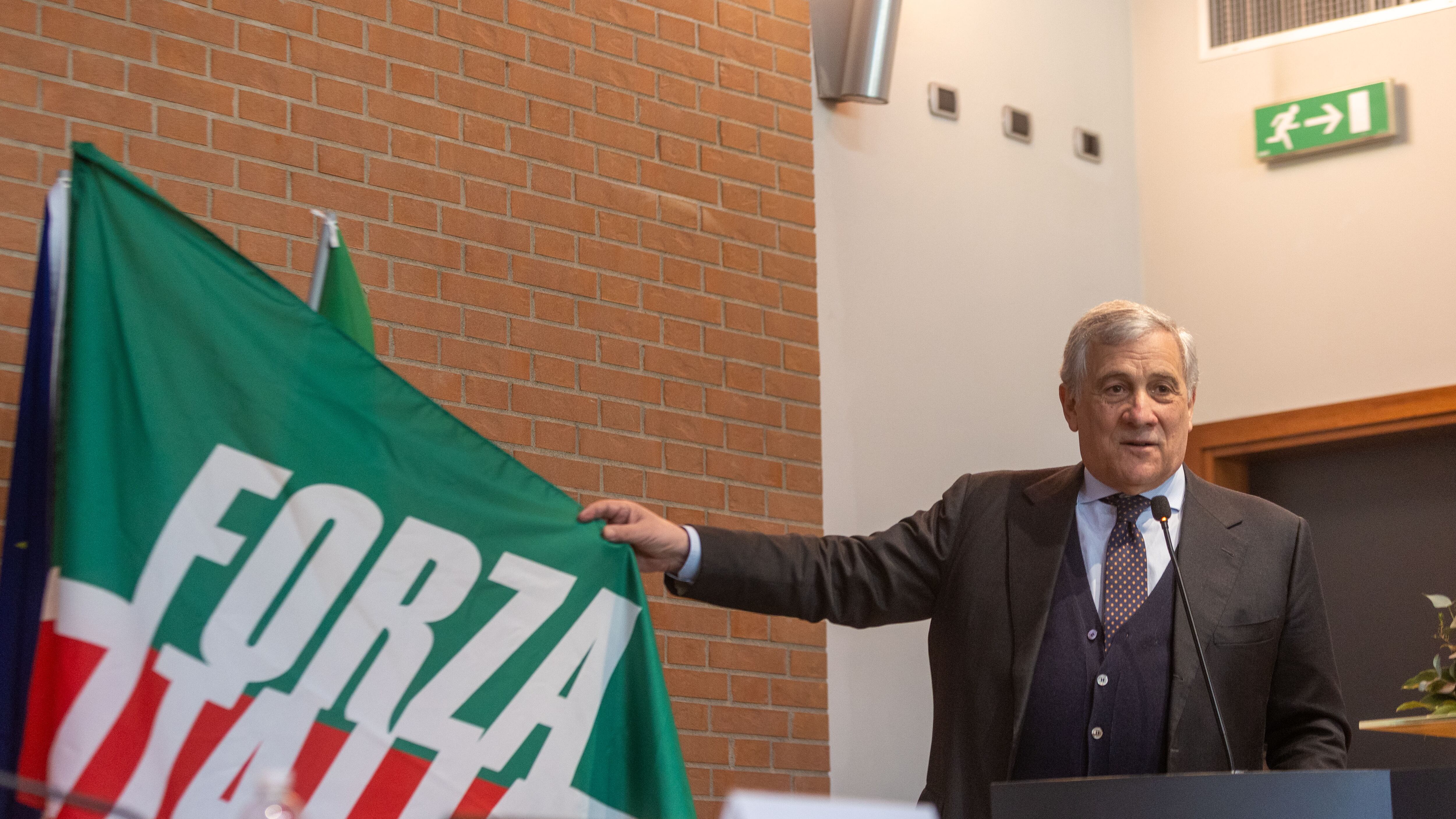 Chiusi 120 congressi. Ripartenza Forza Italia