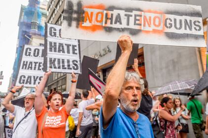 New York, manifestazioni sotto la Trump Tower 12