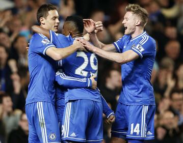 Eto'o segna e "dedica" il gol a Mourinho 4