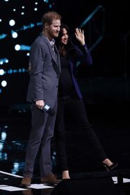 Meghan Markle e il Principe Harry, le foto dell'ovazione 6