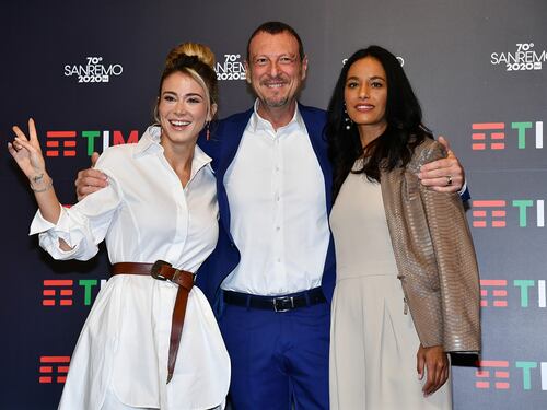 Sanremo, Rula Jebreal devolve metà del suo compenso a una donna stuprata dall'Isis