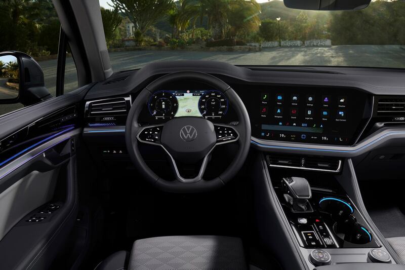 Volkswagen Touarge, guarda la gallery 14