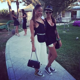 Carolina Marconi, selfie piccanti e seno da urlo sotto il bikini 15