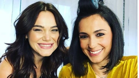Romina Carrisi: “Papà chiamò un vino Romina in onore di mamma”