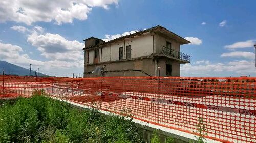 Agrimonda, l'ex rivendita di fitofarmaci che continua a sprigionare veleni 9