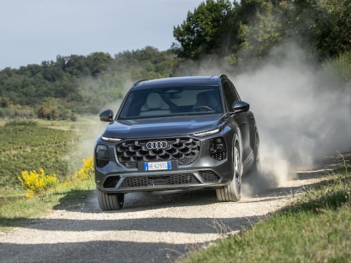 Nuova Audi Q7, il lusso passa dallo spazio