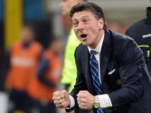 I tifosi: #Mazzarrivattene. Ma il tweet è per Thohir