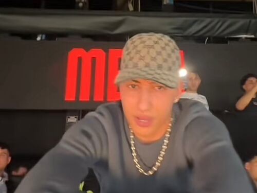 "Pressioni per fare sesso e filmata". Il trapper marocchino Medy Cartier rinviato a giudizio