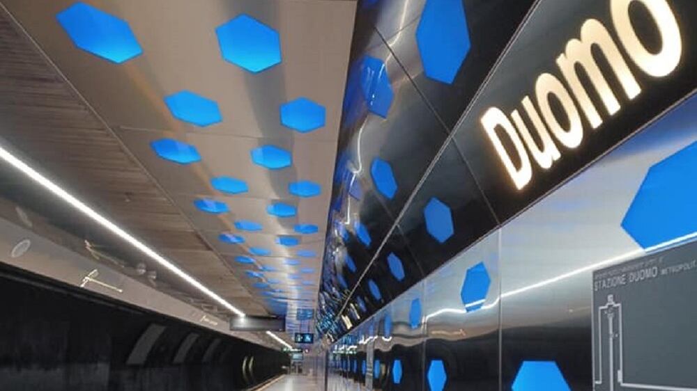 In tilt la metro di Napoli, guasti tre treni su sei e i sindacati insorgono