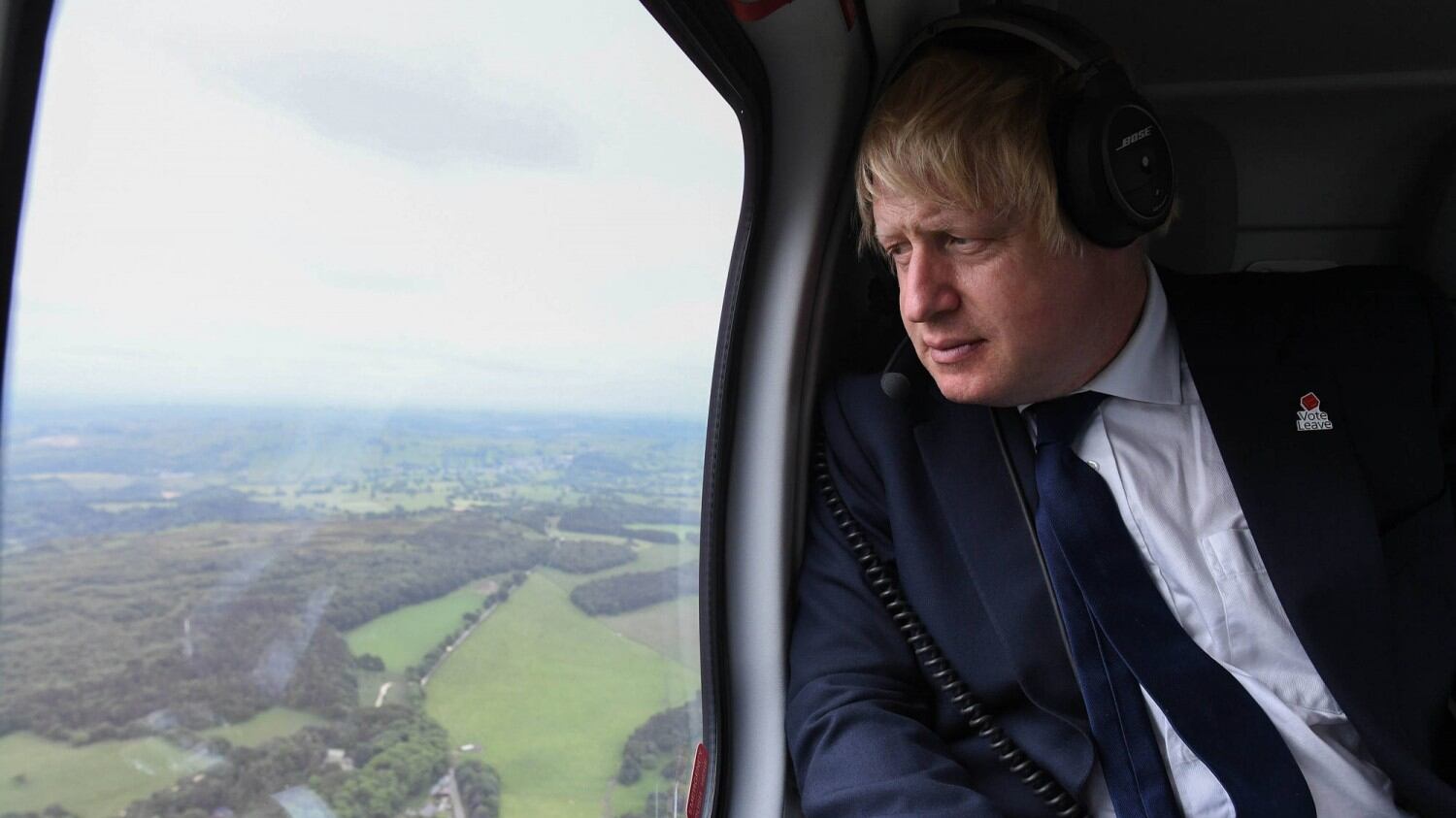 Johnson costretto ad un atterraggio d'emergenza: problemi in volo