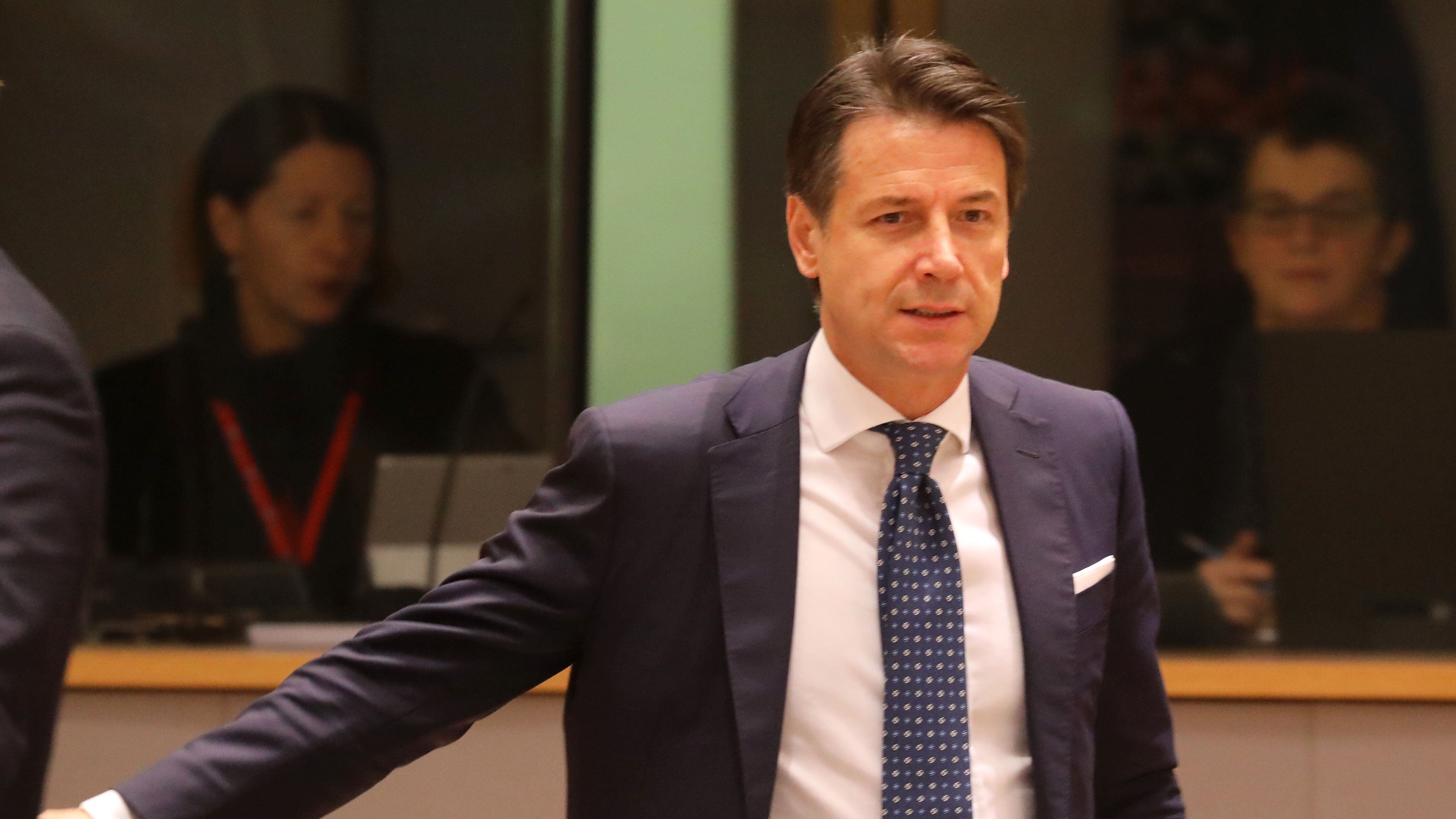 Manovra, il testo non c'è. Insorgono le opposizioni: "Ora occupiamo l'Aula"