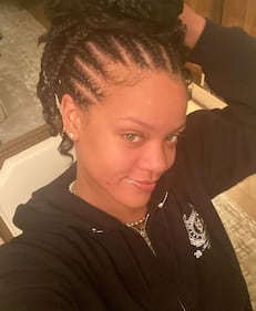 Rihanna, le immagini sexy 10