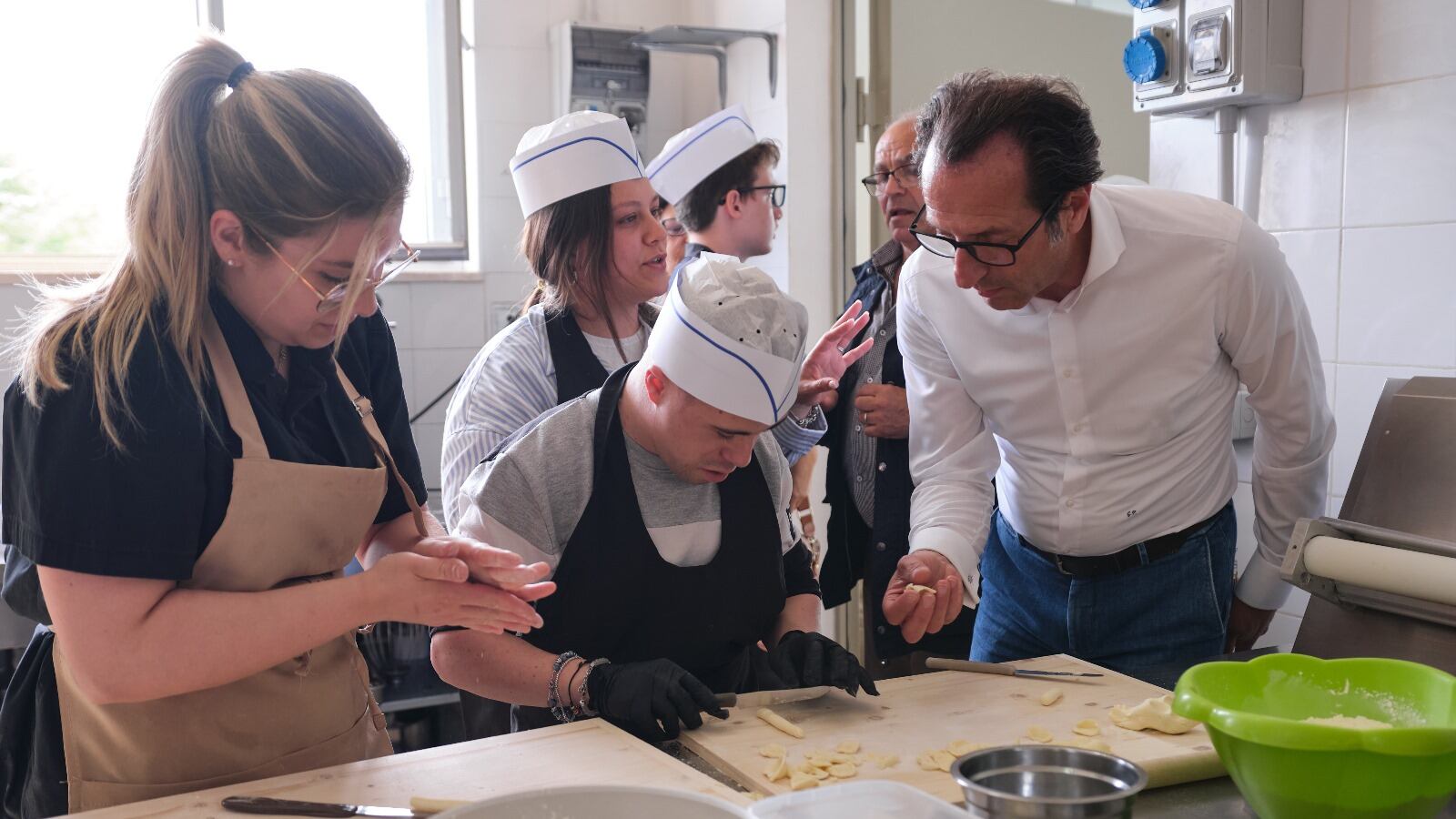 "La pasta" che aiuta i ragazzi autistici. Un progetto per farli entrare nel mondo del lavoro