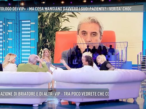 Domenica Live, scoppia la rissa per Lemme. La Villa rompe gli occhiali a Facci