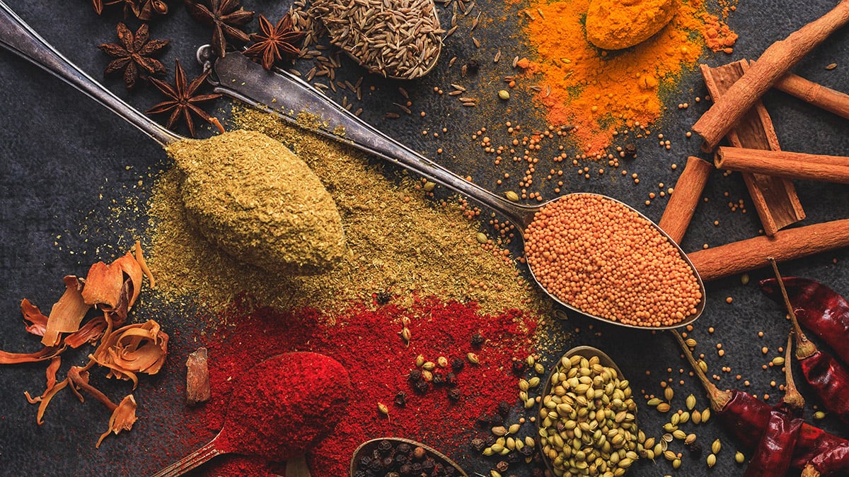 Spezie: sapore in cucina e tanti benefici per la salute
