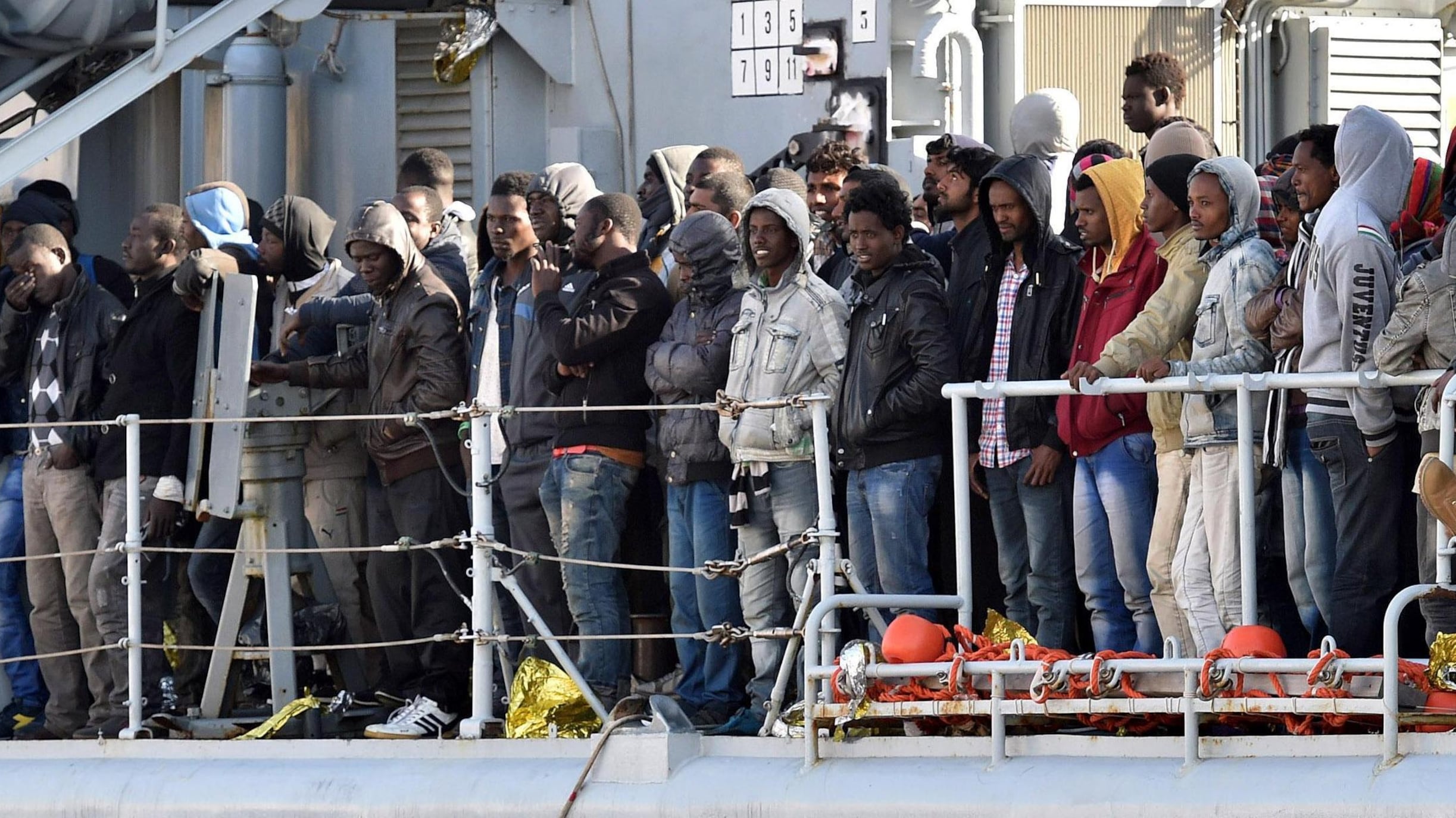 Lo spettacolo mondiale della malafede