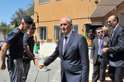 Il dolore di Danila Josefa per il marito morto a Ventimiglia 5