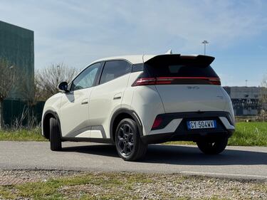 BYD Dolphin Surf, guarda tutte le foto 17