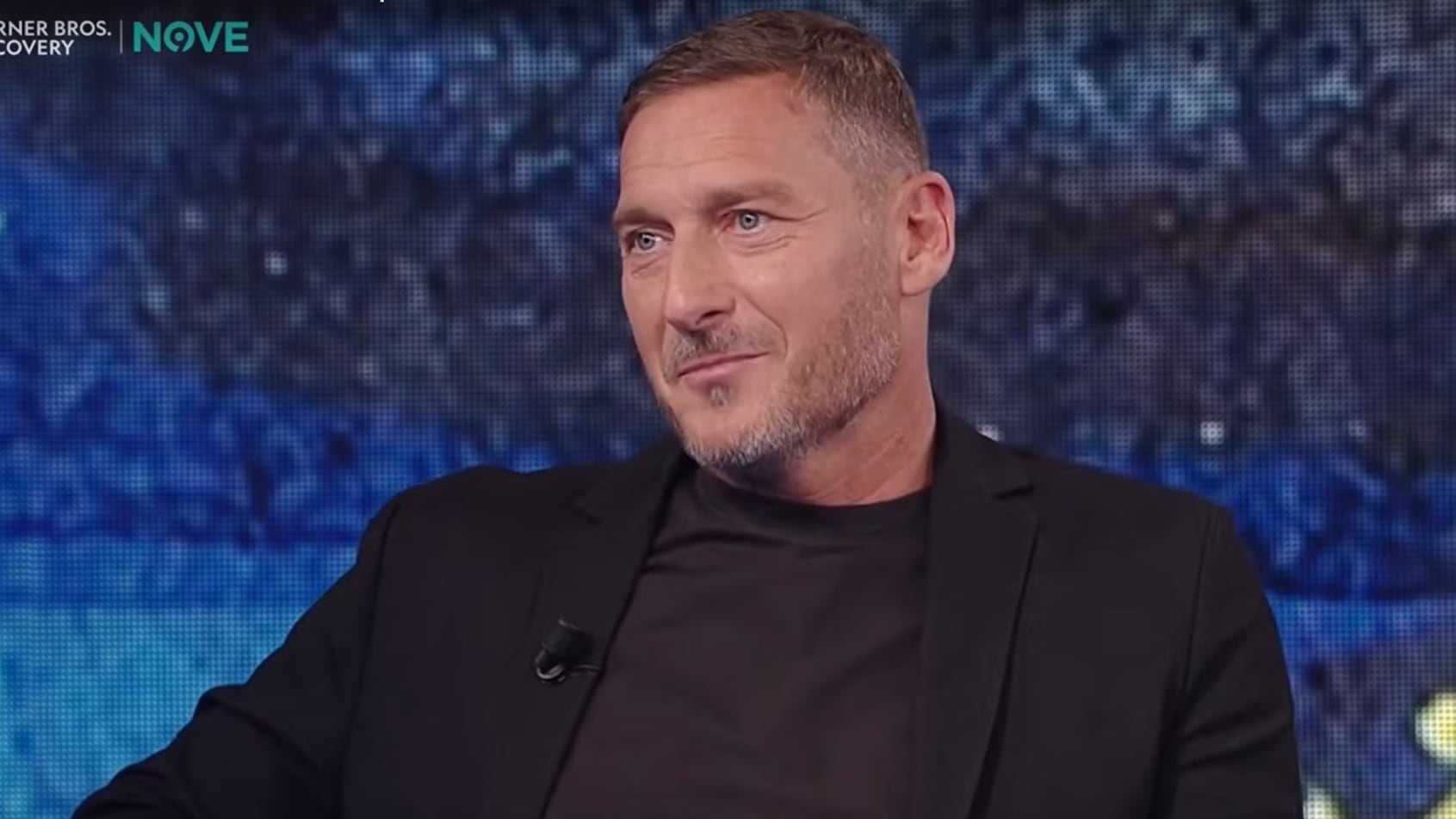 "Per essere donna...". La gaffe di Totti su Noemi che ha scatenato il putiferio