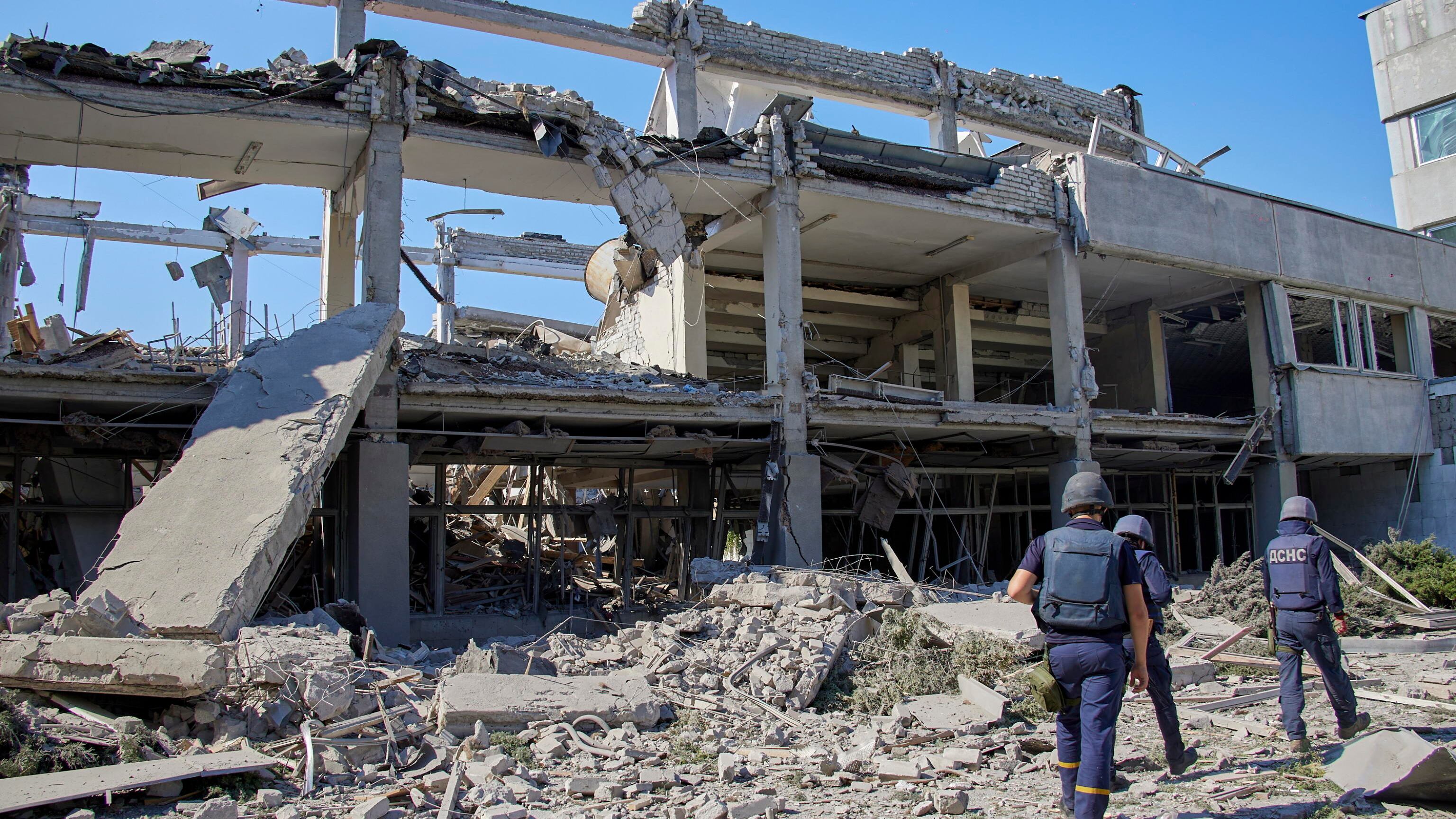 Nuovi bombardamenti su Kharkiv, Kiev prova ad avanzare a sud