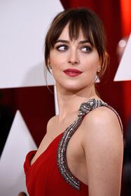 Dakota Johnson e Jamie Dornan, sexy protagonisti di "50 Sfumature" 20