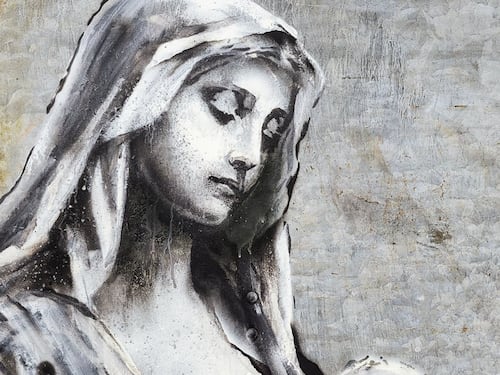 Banksy, Sgarbi e la guerra delle Vergini (antiche e moderne)