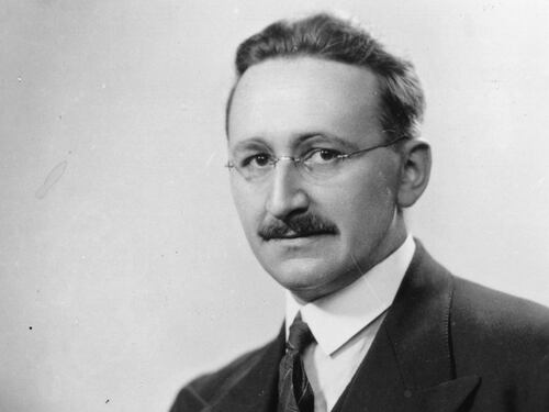 "Competizione e conoscenza": Hayek spiega gli equilibri tra libero mercato e sapere