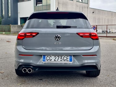 Volkswagen Golf GTD: guarda la gallery della compatta sportiva diesel 9