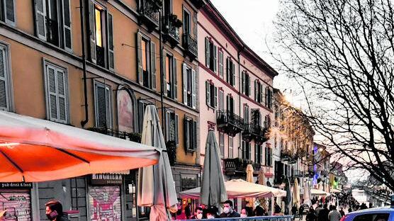 Un "sindaco della notte" contro la malamovida. E proteste sui controlli