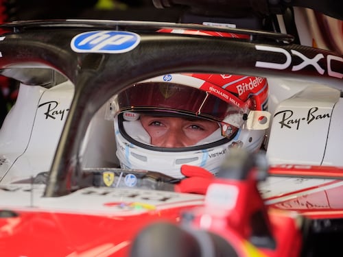 F1, a Russell la pole nella sprint race in Olanda. Leclerc 3°, Antonelli si piazza 5°