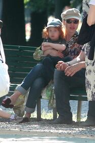 Gabriella Pession al parco con il figlio Giulio 4