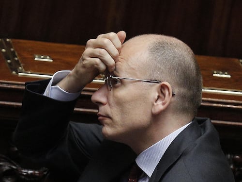 Berlusconi chiede le dimissioni ai ministri Pdl. Conferma di Alfano