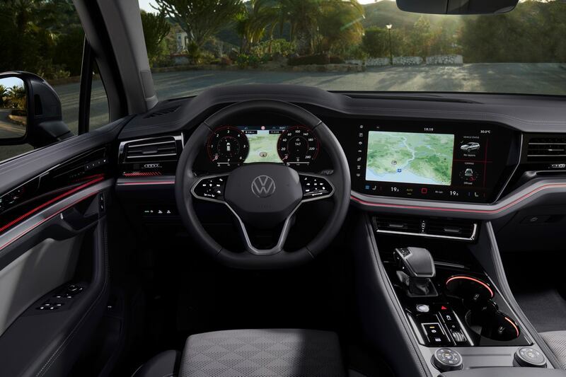 Volkswagen Touarge, guarda la gallery 15