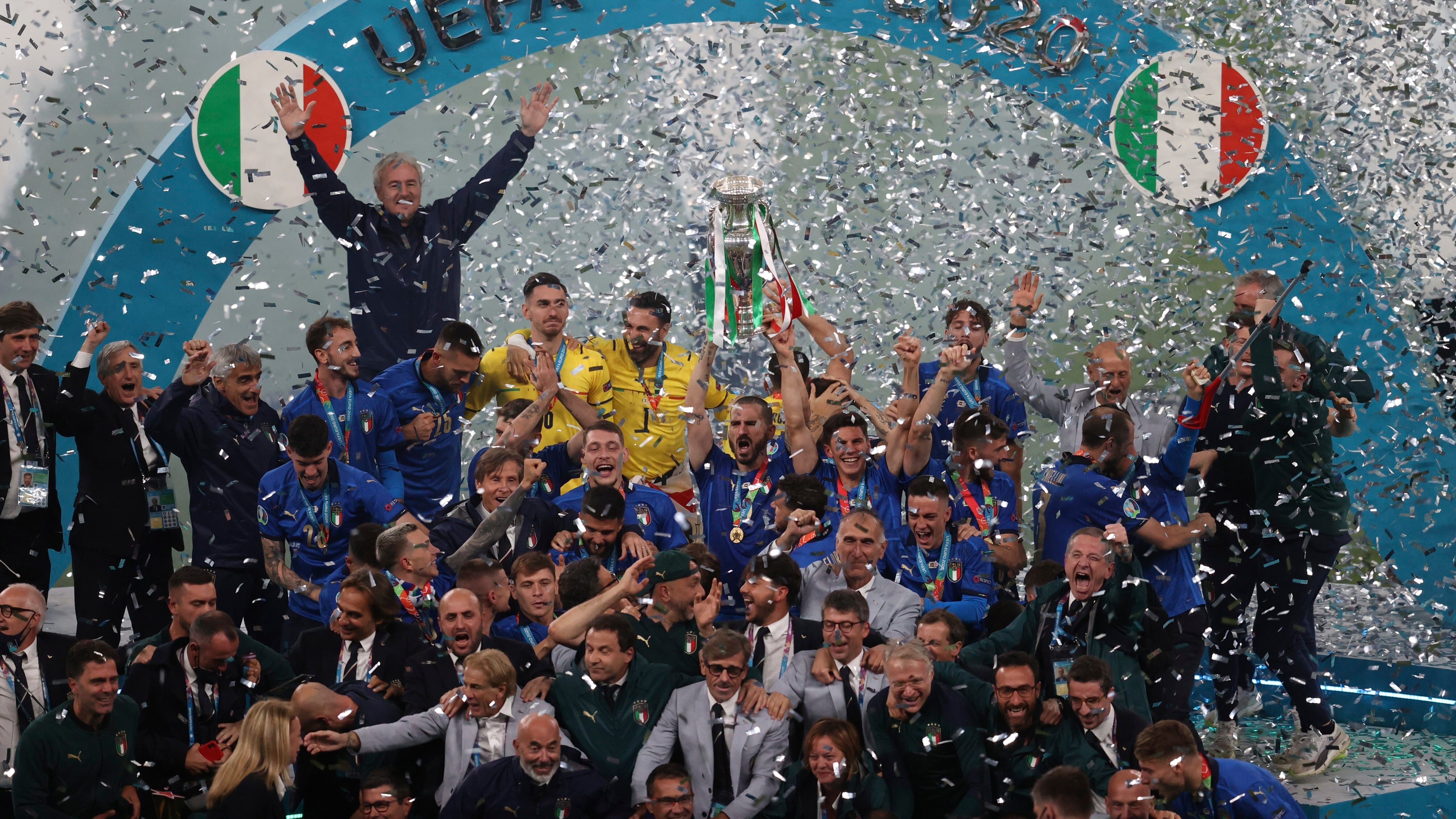L'ultima follia inglese: "Campioni? Senza giocatori neri…"
