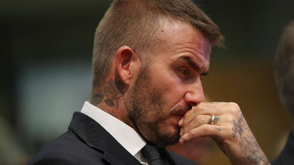 David Beckham in rotta con la moglie Victoria. Colpa delle amiche dell’ex calciatore