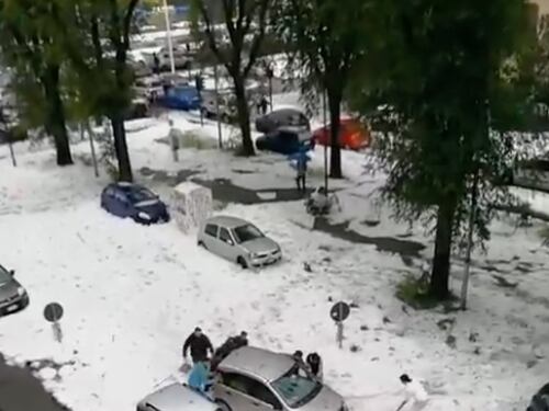 Torino diventa bianca per la grandine - VIDEO